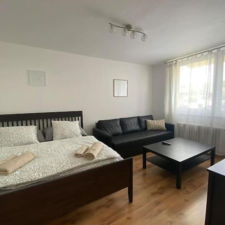 Apartamento Apartman Ve Valticich Valtice Exterior foto